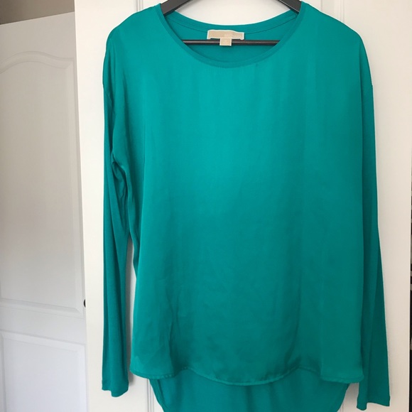 Michael Kors slik Top with cotton sleeves and back - Picture 2 of 3